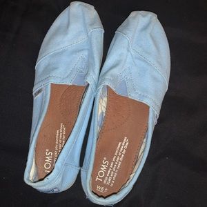 TOMS